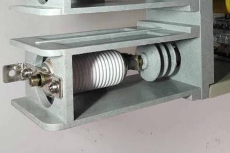 怎樣解決真空滅弧室漏氣？定期檢測有必要！