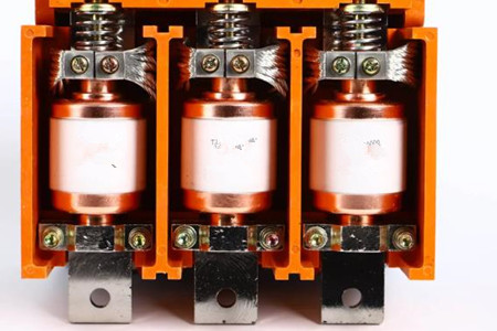 高壓真空開關管出現(xiàn)黃斑，這幾點原因需掌握！