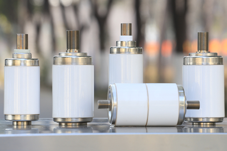 真空開關(guān)管之所以被擊穿，原因居然在這！